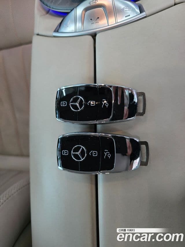 Mercedes-Benz E-Class 2022 — Фото 5/20