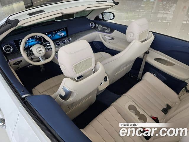 Mercedes-Benz E-Class 2022 — Фото 20/20