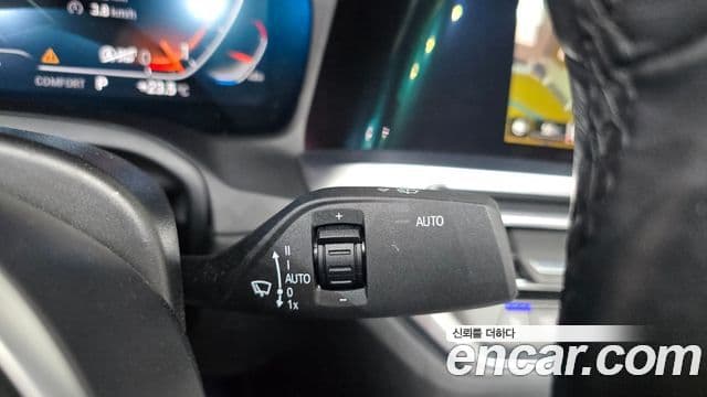 BMW 4 Series 2022 — ფოტო 19/20