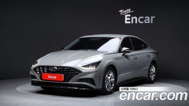 Hyundai Sonata 2022 — ფოტო 1/20