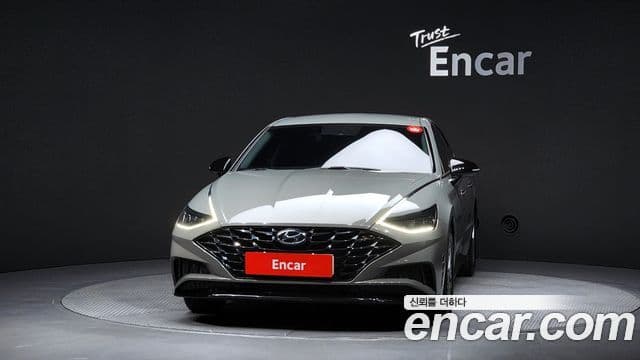 Hyundai Sonata 2022 — ფოტო 3/20