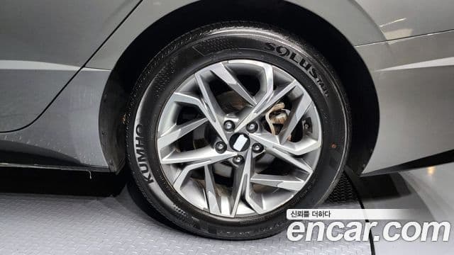 Hyundai Sonata Hybrid 2022 — Photo 3/30
