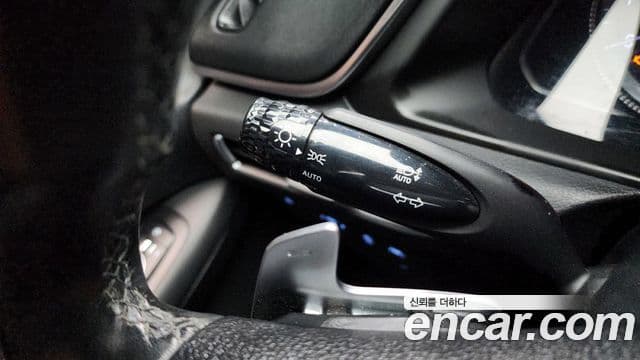Hyundai Sonata Hybrid 2022 — Photo 5/30
