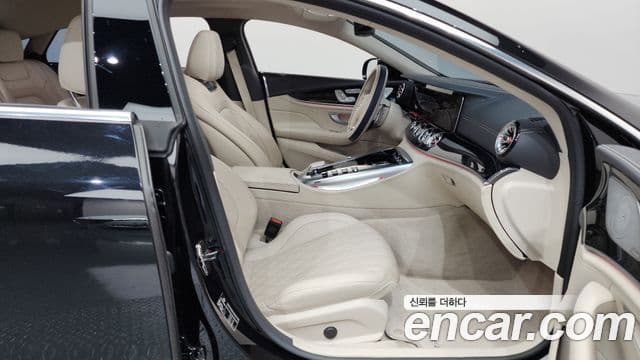 Mercedes-Benz AMG GT 2022 — Photo 26/39