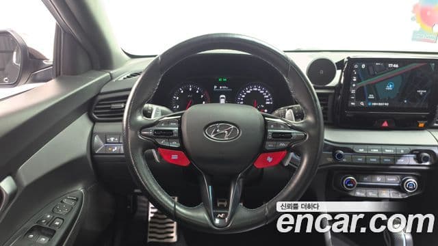 Hyundai Veloster 2020 — Şəkil 12/20