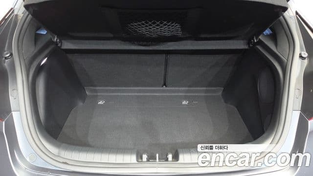 Hyundai Veloster 2020 — Şəkil 17/20