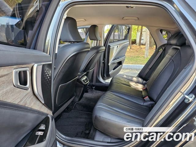 Kia K8 2022 — ფოტო 8/20