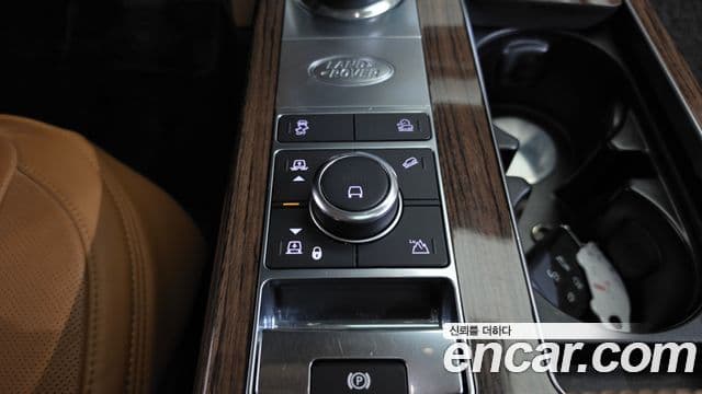 Land Rover Range Rover 2021 — Фото 20/20