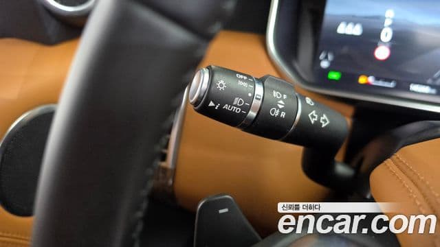 Land Rover Range Rover 2021 — Photo 13/45