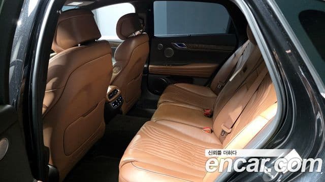 Genesis G80 2022 — ფოტო 21/40