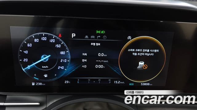 Kia Carnival 2022 — Фото 8/20