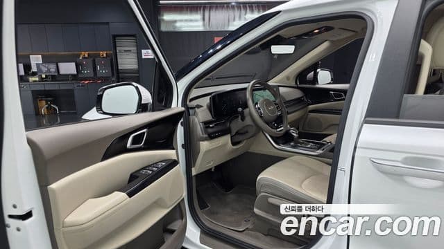 Kia Carnival 2022 — Фото 10/20