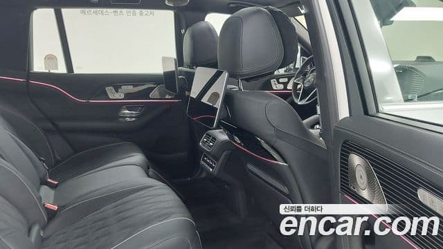Mercedes-Benz GLS-Class 2025 — Şəkil 8/17
