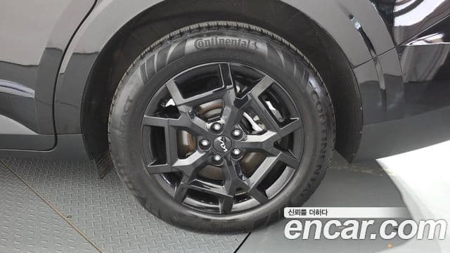 Kia Carnival 2024 — Photo 15/38