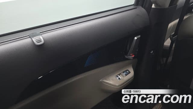 Kia Carnival 2024 — Photo 24/38