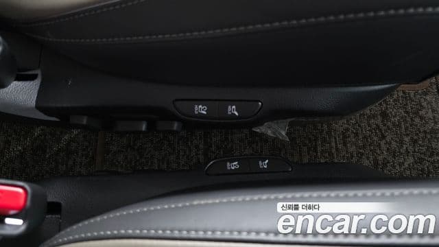 Kia Carnival 2024 — Photo 22/38
