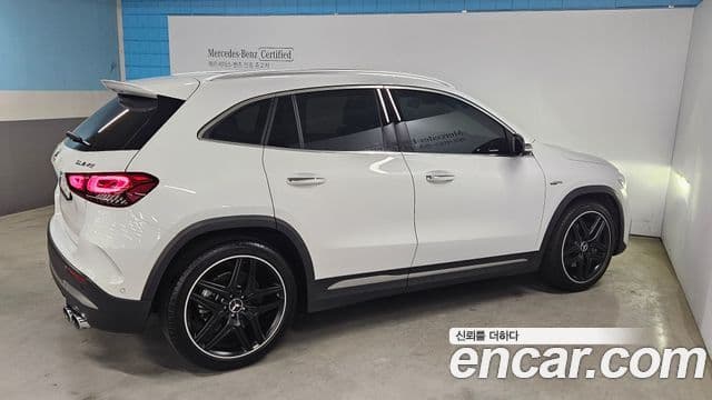 Mercedes-Benz GLA-Class 2023 — Фото 3/20