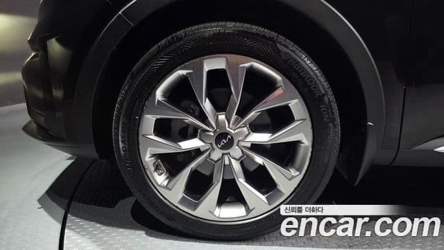 Kia Sorento 2022 — ფოტო 5/20