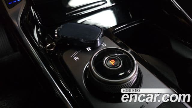 Kia Sorento 2022 — ფოტო 9/20