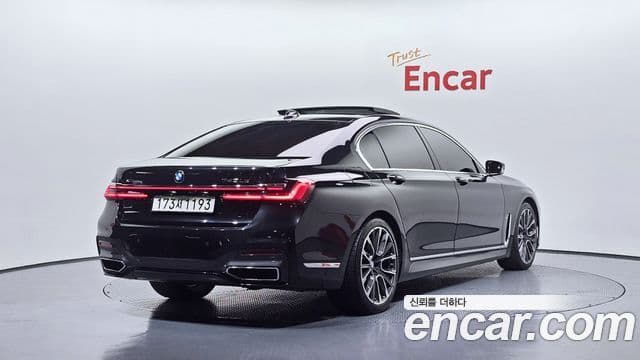 BMW 7 Series 2020 — Şəkil 18/20