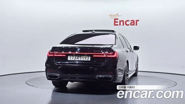 BMW 7 Series 2020 — Şəkil 17/20