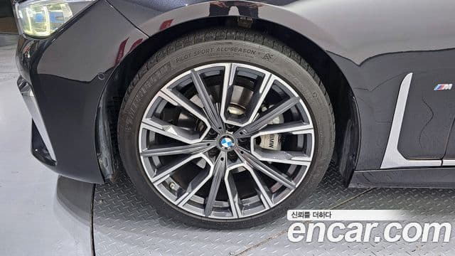 BMW 7 Series 2020 — Şəkil 19/20