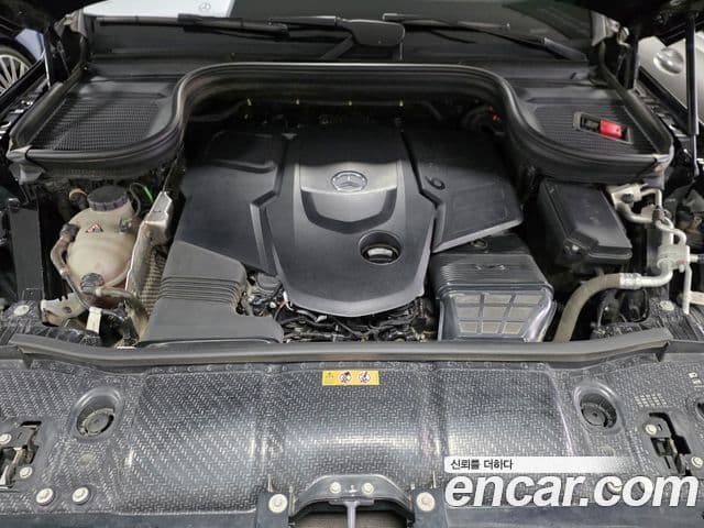 Mercedes-Benz GLE-Class 2021 — Şəkil 5/17