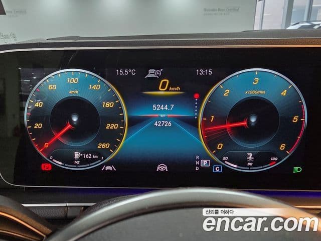 Mercedes-Benz GLE-Class 2021 — Şəkil 6/17