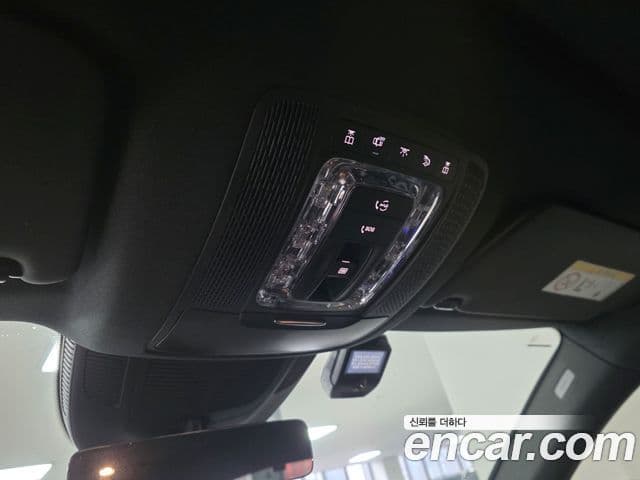 Mercedes-Benz GLE-Class 2021 — Şəkil 16/17