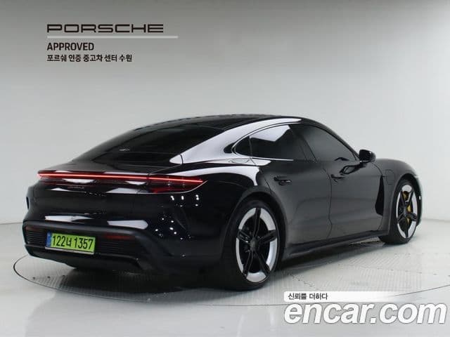 Porsche Taycan 2025 — Photo 3/20