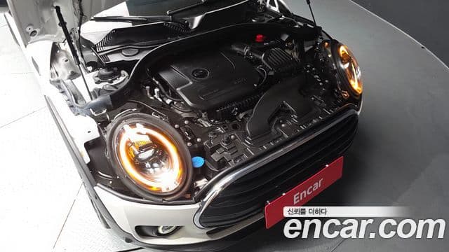 Mini Cooper Clubman 2024 — ფოტო 6/20