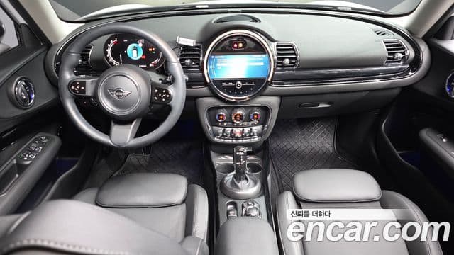 Mini Cooper Clubman 2024 — ფოტო 7/20
