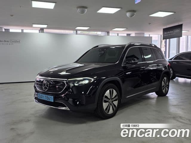 Mercedes-Benz EQB 2023 — ფოტო 1/17