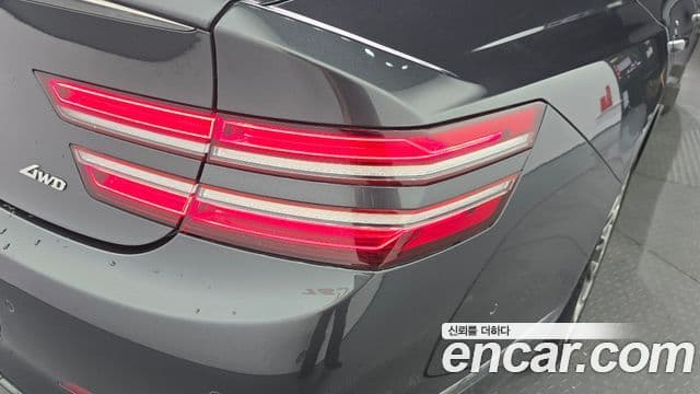 Genesis G80 2020 — Photo 9/32