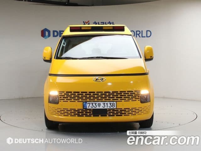 Hyundai Staria 2021 — фото 9 из 20