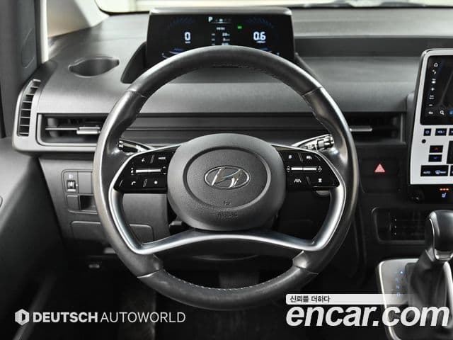 Hyundai Staria 2021 — фото 13 из 20