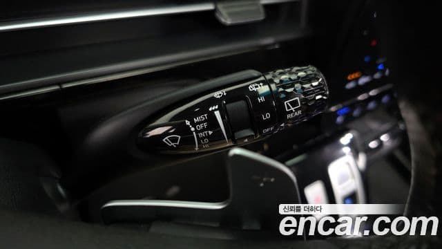 Hyundai Staria 2023 — Фото 19/20