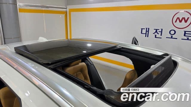 Volvo XC40 2020 — Photo 3/20