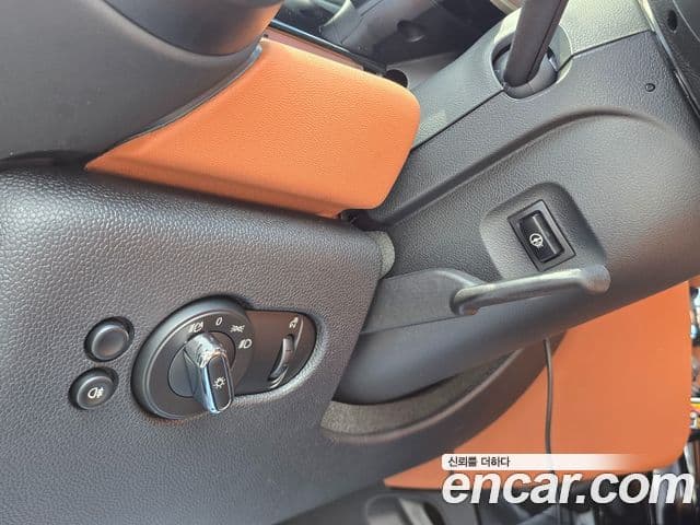 Mini Cooper S 2024 — ფოტო 19/20