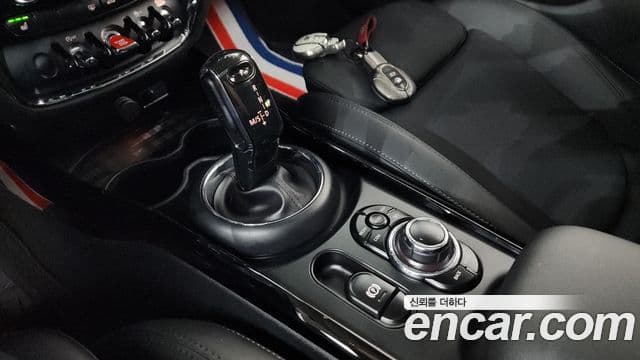 Mini Cooper Clubman 2022 — Şəkil 9/20