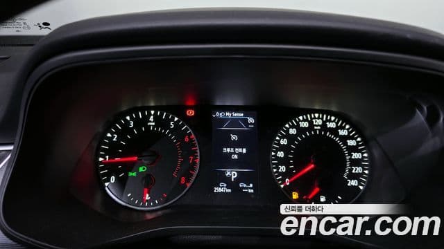 Renault Samsung XM3 2022 — ფოტო 8/20