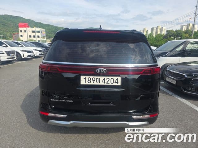 Kia Carnival 2021 — Şəkil 2/20