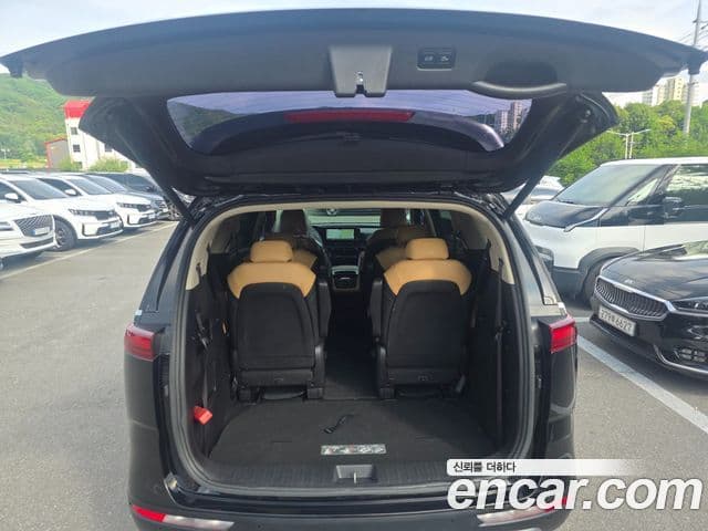 Kia Carnival 2021 — Şəkil 9/20