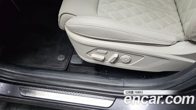 Kia Sorento 2023 — Şəkil 11/38