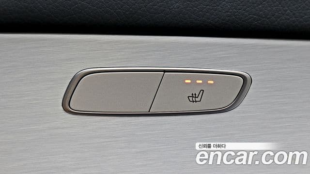 Mercedes-Benz E-Class 2021 — Şəkil 16/20