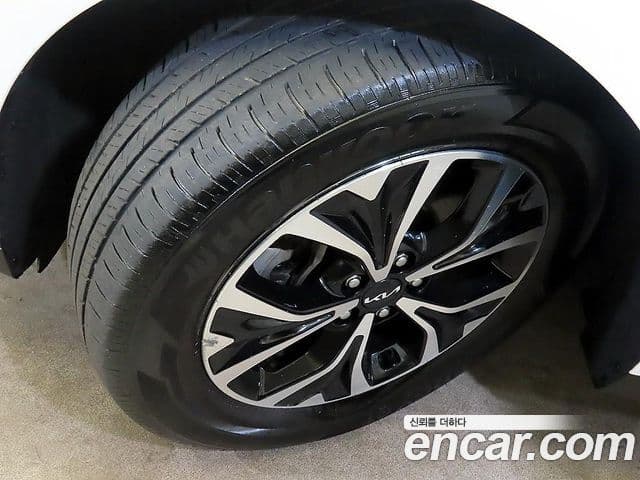 Kia Carnival 2022 — Фото 20/20