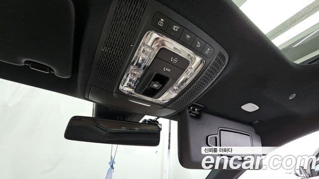 Mercedes-Benz A-Class 2019 — Şəkil 18/20