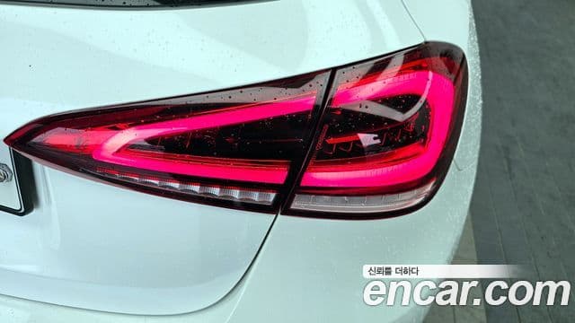 Mercedes-Benz A-Class 2019 — Photo 1/29