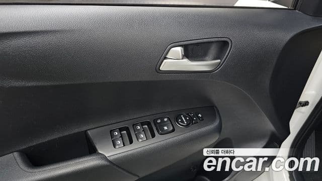 Kia All New Morning 2023 — ფოტო 19/20