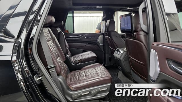 Cadillac Escalade 2021 — Şəkil 12/20